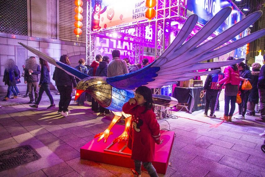 【玩樂．台北】2019台北燈節／台北台北亮晶晶～燈會攻略看這裡，「百變豬寶亮晶晶」和「搖擺北門光雕秀」2大亮點必看