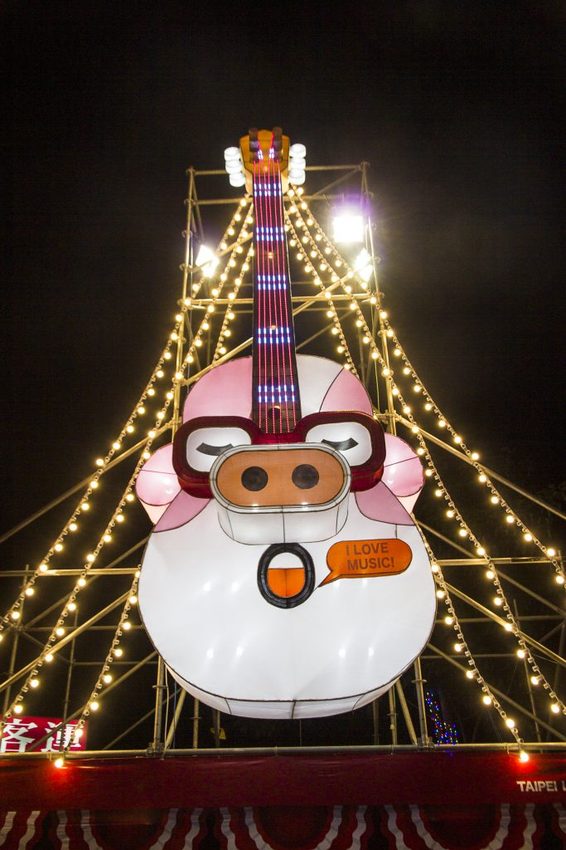 【玩樂．台北】2019台北燈節／台北台北亮晶晶～燈會攻略看這裡，「百變豬寶亮晶晶」和「搖擺北門光雕秀」2大亮點必看