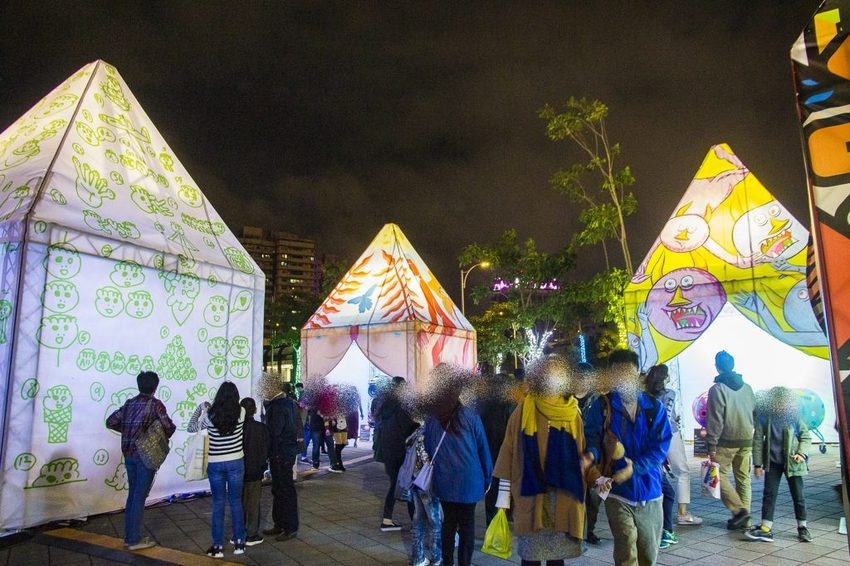 【玩樂．台北】2019台北燈節／台北台北亮晶晶～燈會攻略看這裡，「百變豬寶亮晶晶」和「搖擺北門光雕秀」2大亮點必看