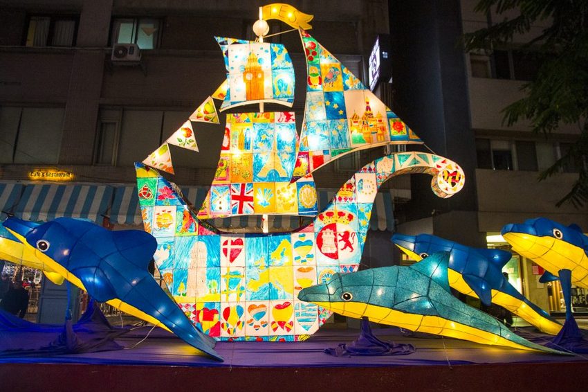 【玩樂．台北】2019台北燈節／台北台北亮晶晶～燈會攻略看這裡，「百變豬寶亮晶晶」和「搖擺北門光雕秀」2大亮點必看