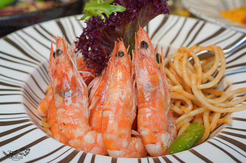 高雄人氣約會餐廳》雛菊鬆餅,美味義式料理,必點夢幻客製化彩繪畫盤棉花糖鬆餅 @緹雅瑪 美食旅遊趣