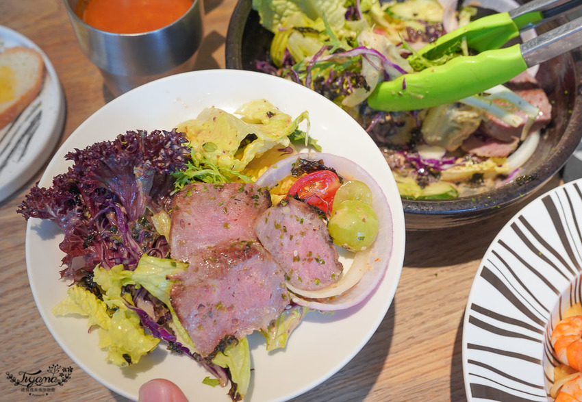 高雄人氣約會餐廳》雛菊鬆餅,美味義式料理,必點夢幻客製化彩繪畫盤棉花糖鬆餅 @緹雅瑪 美食旅遊趣