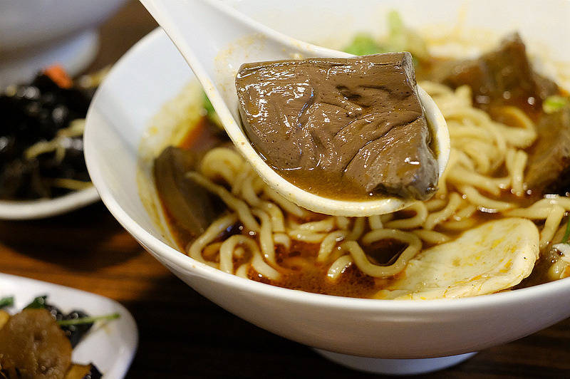 京澄,台中丼飯,台中大里美食,台中好吃牛肉麵,台中好吃蓋飯,台中美食,大里美食 @強生與小吠的Hyper人蔘~