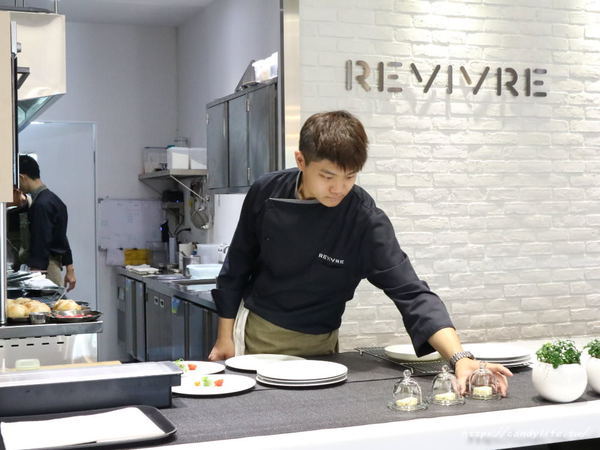 Restaurant Revivre：台中南屯美食│Revivre 法式餐廳〃低調奢華的法式料理，創意、美味兼具，驚艷你的味蕾饗宴～