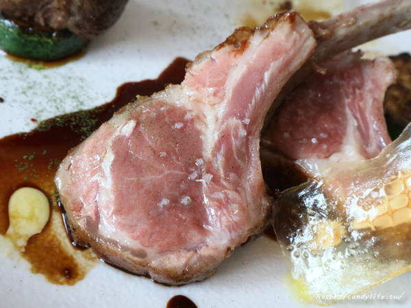 Restaurant Revivre：台中南屯美食│Revivre 法式餐廳〃低調奢華的法式料理，創意、美味兼具，驚艷你的味蕾饗宴～