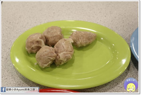 82鍋：[台南安南區火鍋推薦]82鍋-精緻平價火鍋/林家頭家嬤的私房湯頭/台南友善寵物餐廳/私房手炒沙茶醬/七股直送新鮮海產