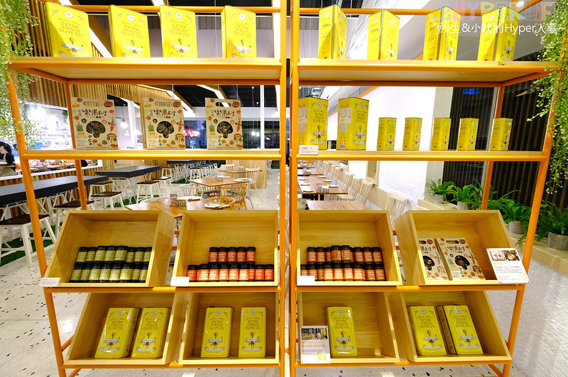 台中好吃,台中好市多附近餐廳,台中披薩,台中美食,台中義大利麵,台中義式,台中蔬食,台中蔬食餐廳,布佬廚房,布佬廚房台中 @強生與小吠的Hyper人蔘~