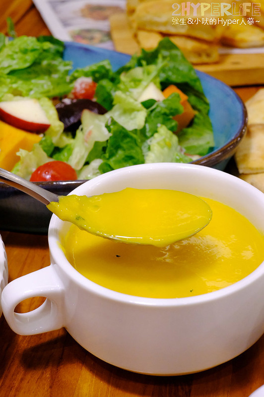 台中好吃,台中好市多附近餐廳,台中披薩,台中美食,台中義大利麵,台中義式,台中蔬食,台中蔬食餐廳,布佬廚房,布佬廚房台中 @強生與小吠的Hyper人蔘~