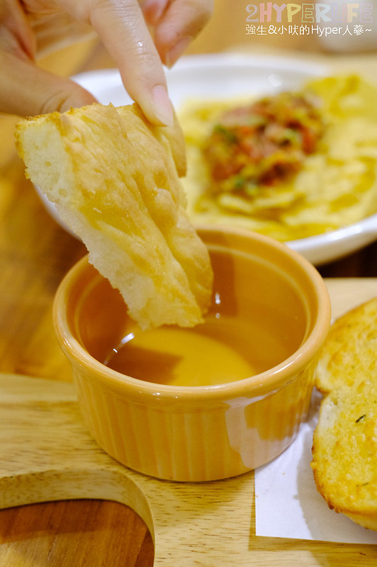 台中好吃,台中好市多附近餐廳,台中披薩,台中美食,台中義大利麵,台中義式,台中蔬食,台中蔬食餐廳,布佬廚房,布佬廚房台中 @強生與小吠的Hyper人蔘~