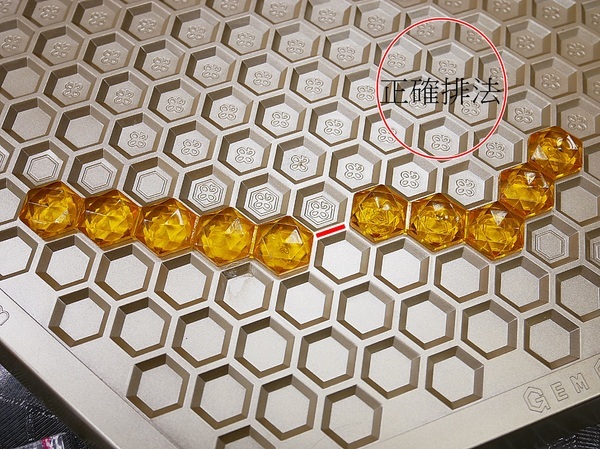 貳家桌遊:貳家桌遊-台北火車站中正桌遊店 提供包場地租借 如果要和朋友或家人聚聚 除了吃還能做什麼?