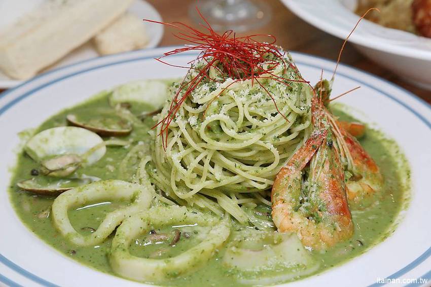 新營親子餐廳|努逗風味館新營店~浪漫地中海風平價餐廳!兒童遊戲室、專屬停車場、親子用餐、好友聚會好去處! - 台南好Food遊