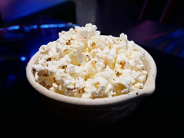 La Esquina 轉角酒吧:La Esquina 轉角酒吧-台北中山區酒吧 夜貓子的好去處 打鏢、調酒、音樂、美食 客制化調酒創造出獨特風味