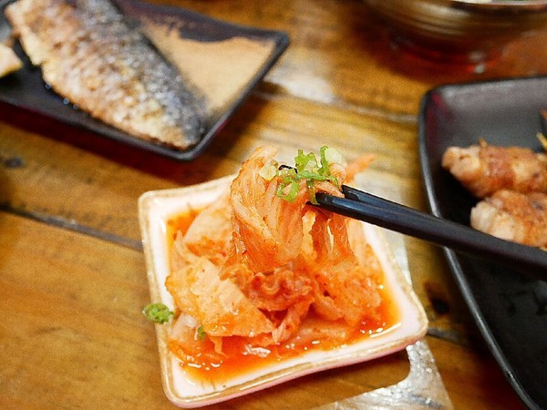 夜燒炭烤(民權店)：夜燒炭烤-台中西區炭烤串燒  台中教育大學後方炭烤  目前推出飯食  可以從晚上一路吃到消夜