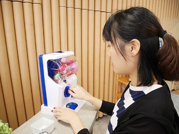 臺灣茶摳創皂館:臺灣茶摳創皂館-苗栗公館親子好去處 動手做屬於自己的肥皂 可彩繪、可捏塑 連大朋友也玩得很開心 (文末抽獎)