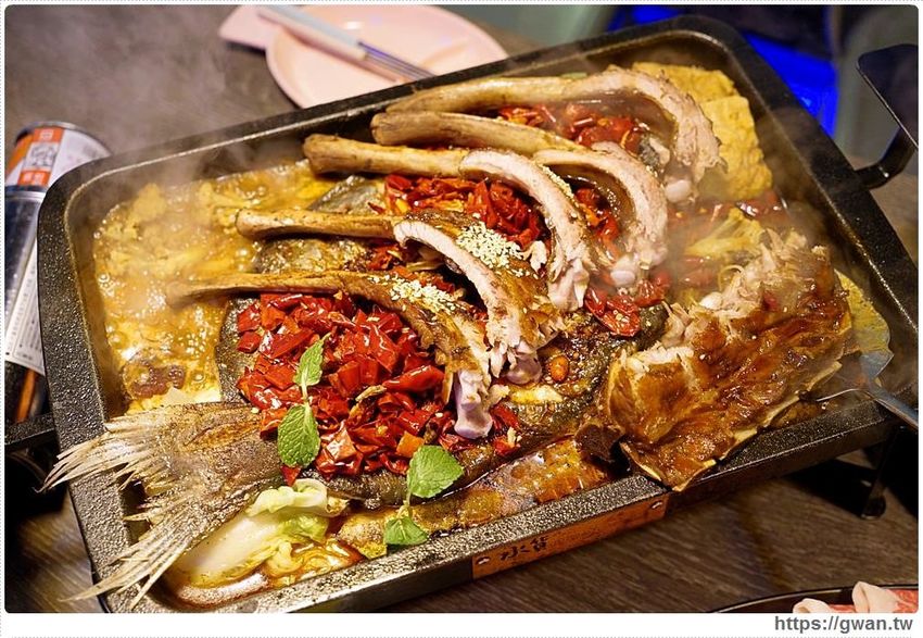 水貨炭火烤魚大里 台中烤魚火鍋