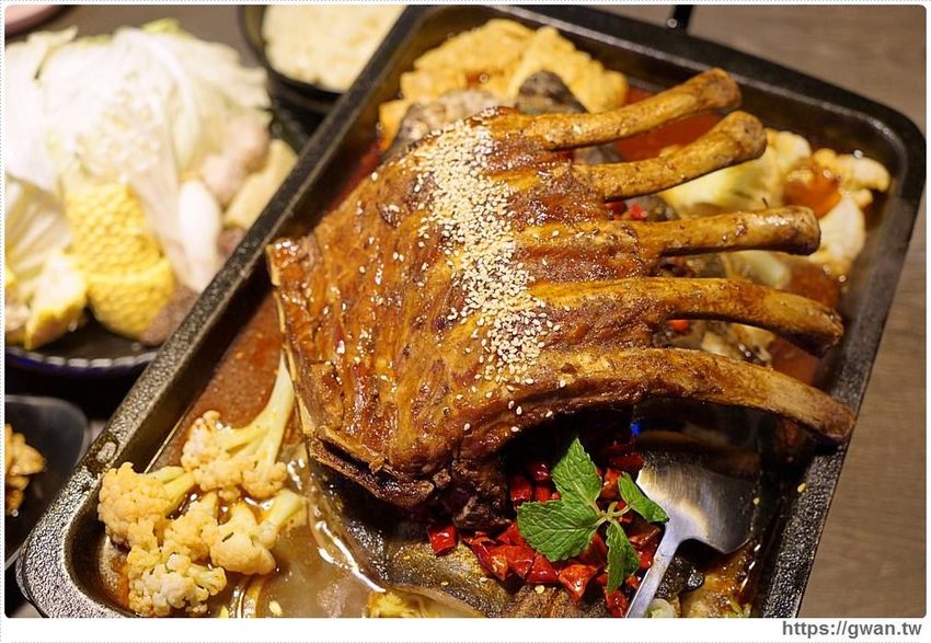 水貨炭火烤魚大里 台中烤魚火鍋