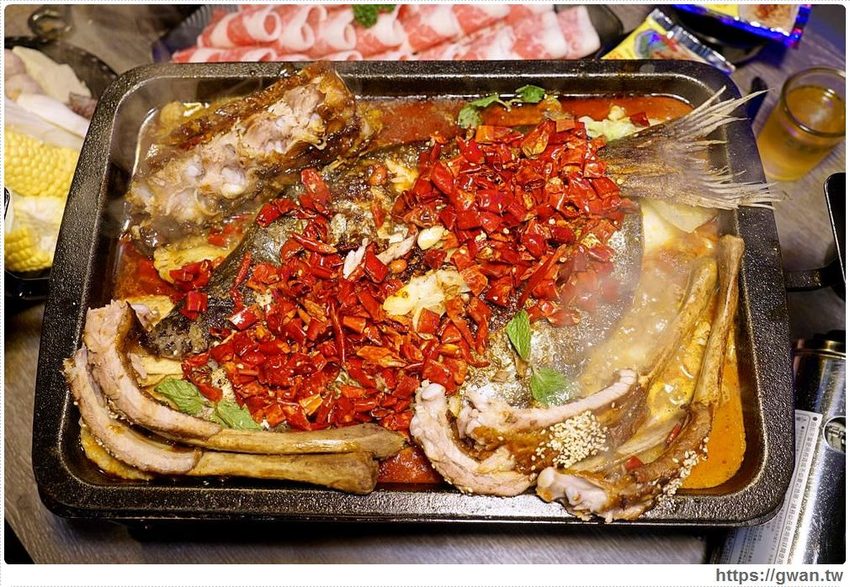 水貨炭火烤魚大里 台中烤魚火鍋