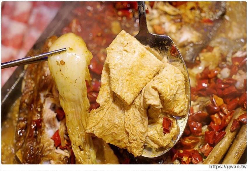 水貨炭火烤魚大里 台中烤魚火鍋