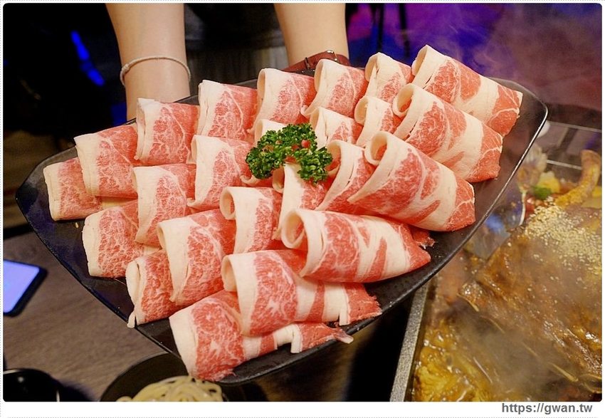 水貨炭火烤魚大里 台中烤魚火鍋