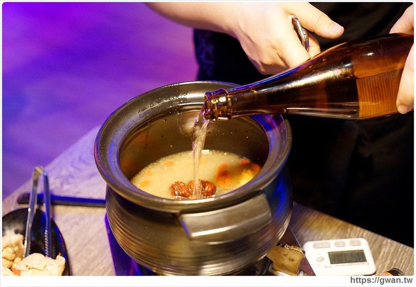 水貨炭火烤魚大里 台中烤魚火鍋