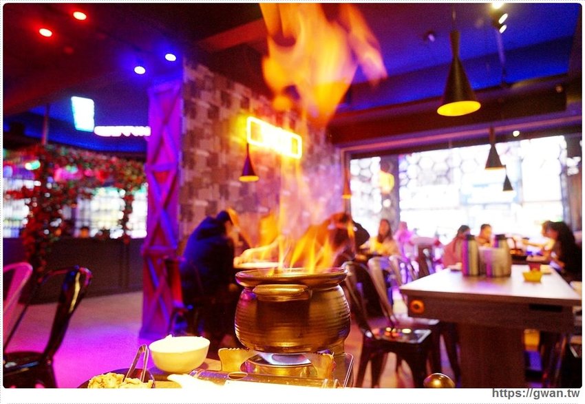 水貨炭火烤魚大里 台中烤魚火鍋