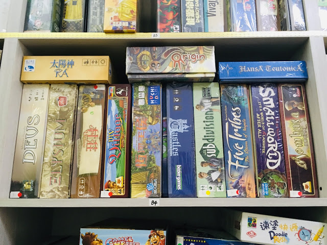 [台中桌遊] UGG烏嘎嘎桌遊｜策略類桌遊遊戲、密室逃脫遊戲（策略桌遊玩家都推薦的台中平價桌遊店，八百多種桌遊超齊全，桌遊冠軍店長等你來挑戰！）