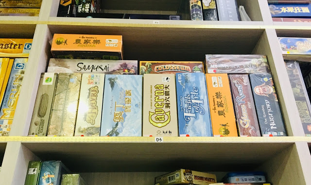 [台中桌遊] UGG烏嘎嘎桌遊｜策略類桌遊遊戲、密室逃脫遊戲（策略桌遊玩家都推薦的台中平價桌遊店，八百多種桌遊超齊全，桌遊冠軍店長等你來挑戰！）