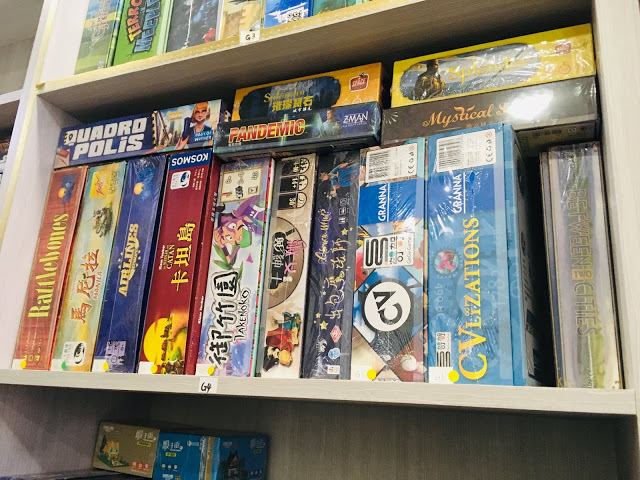 [台中桌遊] UGG烏嘎嘎桌遊｜策略類桌遊遊戲、密室逃脫遊戲（策略桌遊玩家都推薦的台中平價桌遊店，八百多種桌遊超齊全，桌遊冠軍店長等你來挑戰！）