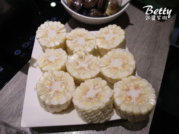 20190129粵式豬肚雞煲鍋 (32).jpg