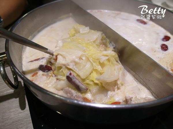 20190129粵式豬肚雞煲鍋 (28).jpg