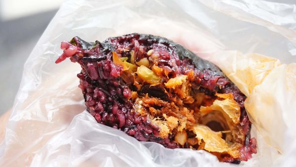 【台北美食】青島飯糰-附近學生最愛的排隊美食