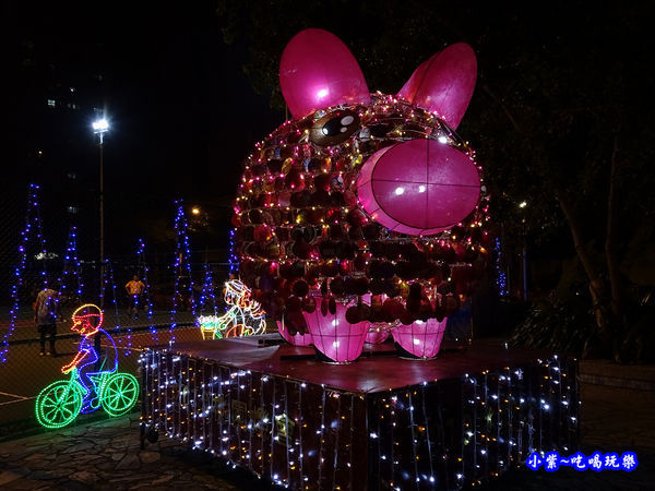 智慧豬-2019龜山燈區 (1).jpg