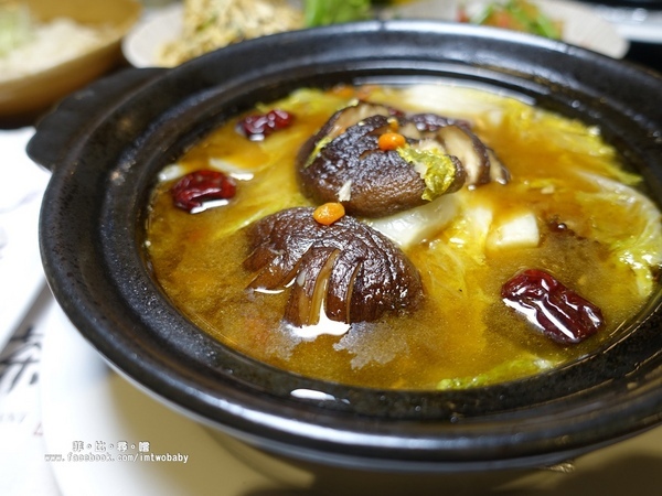 禪風茶樓 Zen Tea Restaurant:【行天宮美食】禪風茶樓 Zen Tea Restaurant 顛覆您的味蕾 滿足您視覺與味覺的蔬食饗宴 台北浙江菜/功夫菜/蔬食餐廳/素食餐廳推薦 禪風茶樓 Zen Tea Restaurant:【行天宮美食】禪風茶樓 Zen Tea Restaurant 顛覆您的味蕾 滿足您視覺與味覺的蔬食饗宴 台北浙江菜/功夫菜/蔬食餐廳/素食餐廳推薦