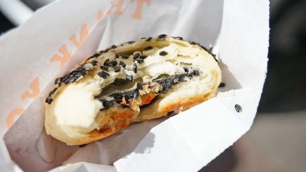 【台北美食】游記蟹殼黃-吃了讓你讚不絕口的美味點心