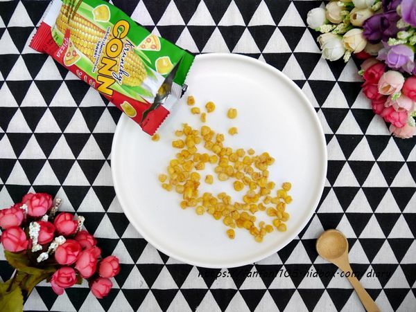 【喬山叔叔】泰國 CONN 香脆玉米粒 #休閒零食 #低熱量零食 #泰國零食 (6).JPG