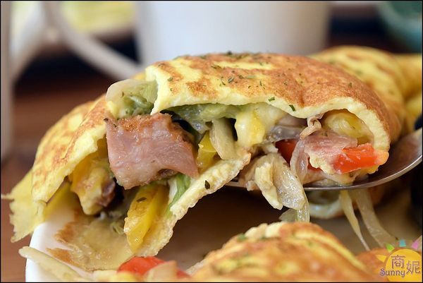 創意廚房 x 瓜瓜園-黎明店：台中南屯超值早午餐。創意廚房。友善食材健康溯源餐廳 擺盤豐盛附飲料只要200多