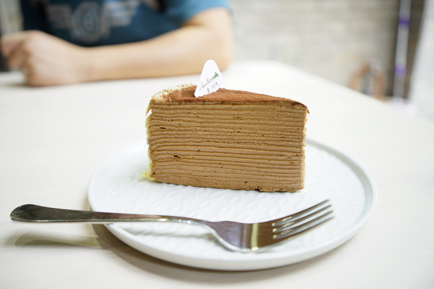 台南｜濃特慢 手作千層蛋糕 超限量貝禮詩草莓奶酒巧克力千層蛋糕 - 奇奇一起玩樂趣