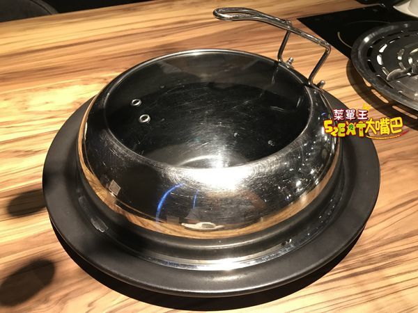 彰化員林美食鍋物》蒸饌海鮮蒸物菜單價位大公開！頂級食材價格親民只要298起自助吧吃到飽～彰化員林美食必吃小吃餐廳推薦