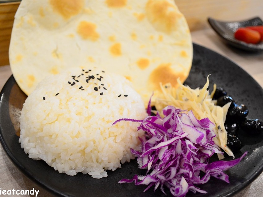 員林美食_No.20│員林基督教附近美食，純天然製作的蔬食咖哩，配料超豐富~ - 愛伊特candy的分享樂園