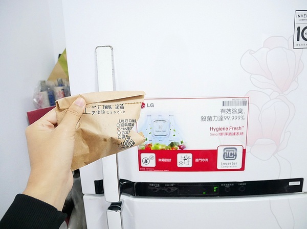 Delle bakery 德麗烘焙坊 逢甲:Delle bakery 德麗烘焙坊 逢甲-誰說夜市只能買小吃 經典法式甜點這邊也吃得到 酥脆外殼搭配濕潤口感 所有口味都給我包起來