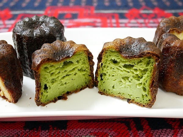 Delle bakery 德麗烘焙坊 逢甲:Delle bakery 德麗烘焙坊 逢甲-誰說夜市只能買小吃 經典法式甜點這邊也吃得到 酥脆外殼搭配濕潤口感 所有口味都給我包起來