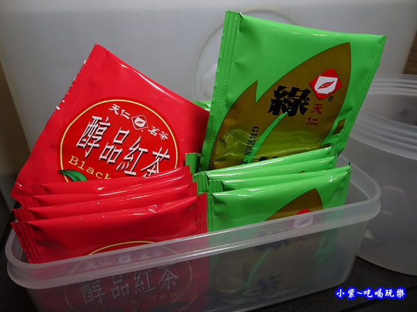 飲料區。八方悅-新莊四維店 (2).jpg