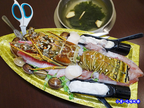 黃金龍蝦雙人豪華套餐-八方悅鍋物新莊四維店 (3).jpg