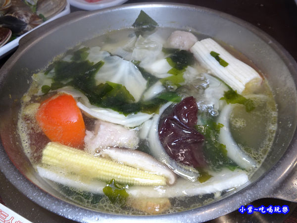 活力金蜆湯底-八方悅鍋物新莊四維店 (3).jpg