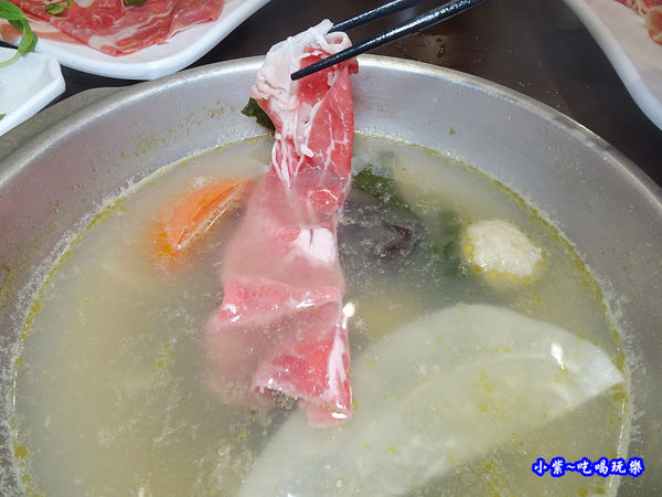 活力金蜆湯底-八方悅鍋物新莊四維店 (4).jpg