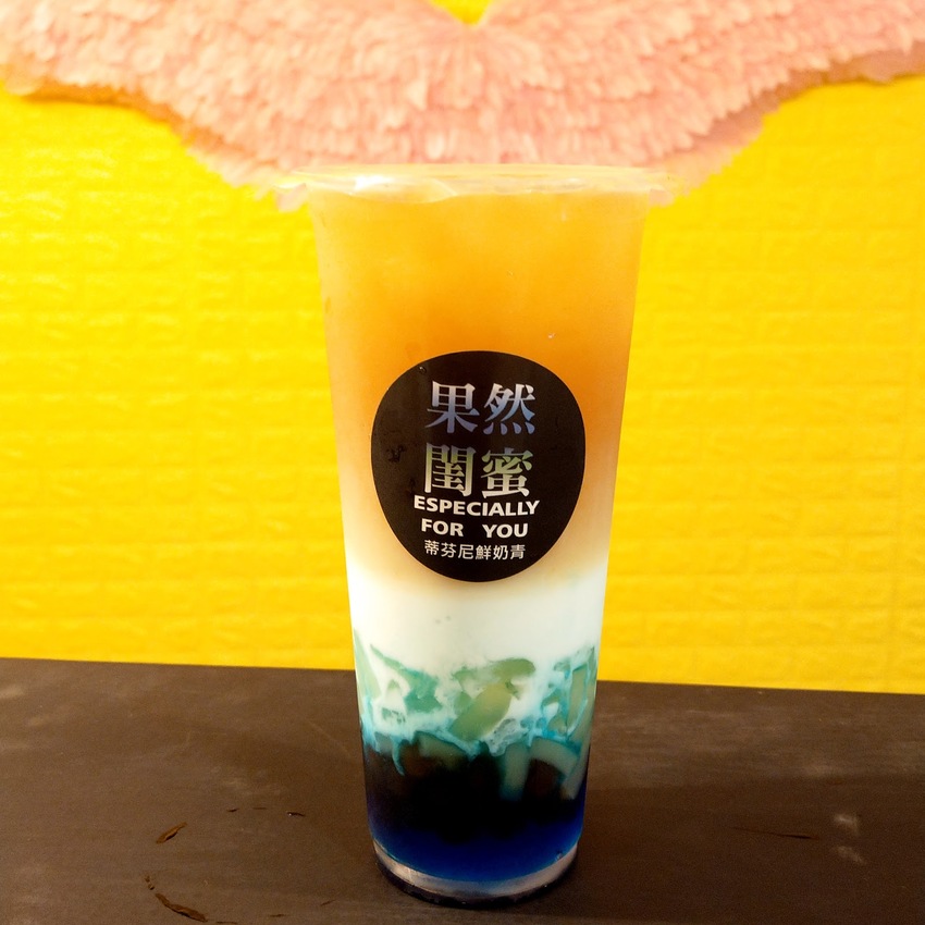 台南美食|東區|果然是你長榮店|炫目的新品種飲料