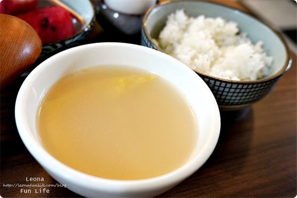 南投稅務出張所菜單 蘿西家族 南投小白宮哈利波特書房 妖怪村 南投景點 親子 火鍋冰品咖啡DSC09778.JPG