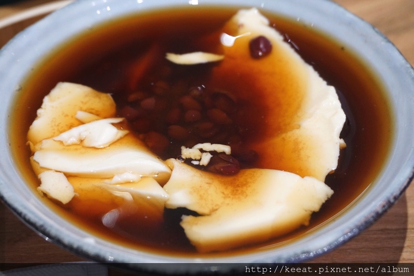 薑汁豆花加紅豆 薑汁豆花加紅豆