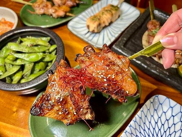 東區必訪居酒屋!小串堂燒鳥料理,地道日式氛圍與清酒絕配。