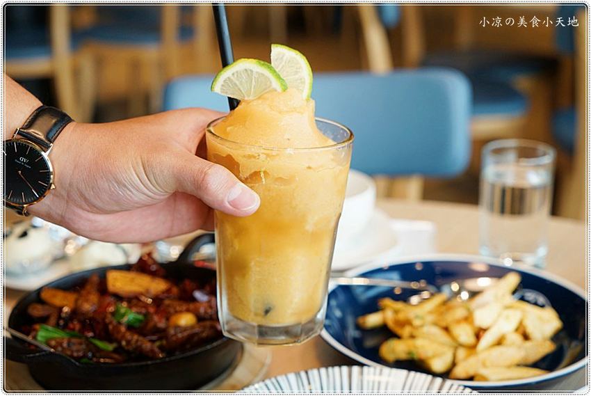 台中北區║中友百貨川菜推薦。一起開飯吧！嗜辣者的美食天堂！道地的創意川菜，香辣上桌〜 - 小凉的美食小天地